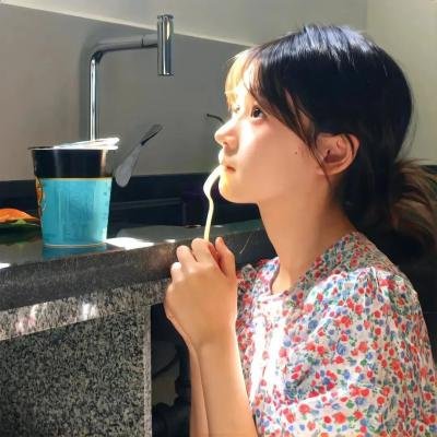 纯洁 海报